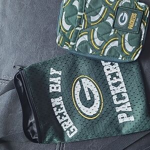 Small crossbody with wallet